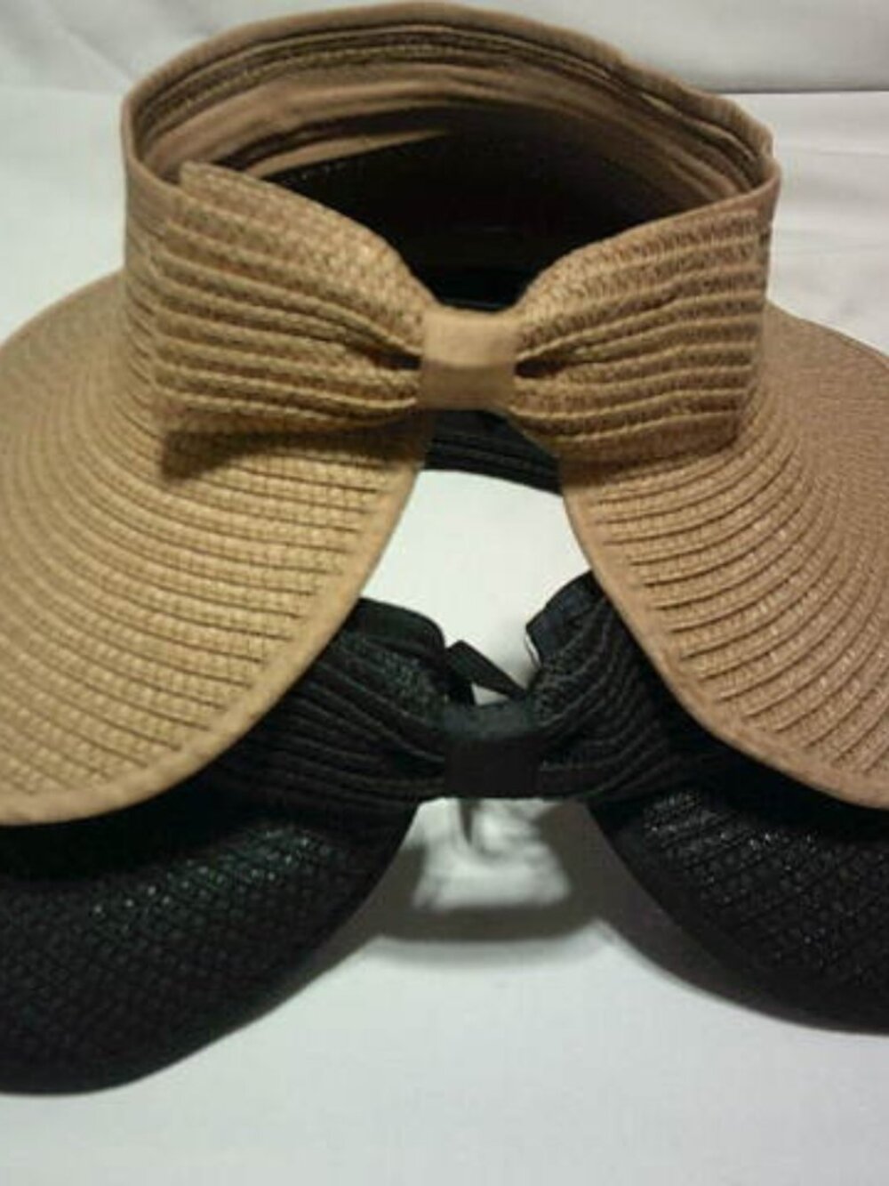 2 women's one size adjustable straw wide brim sun visor hats blk & tan bow desig
